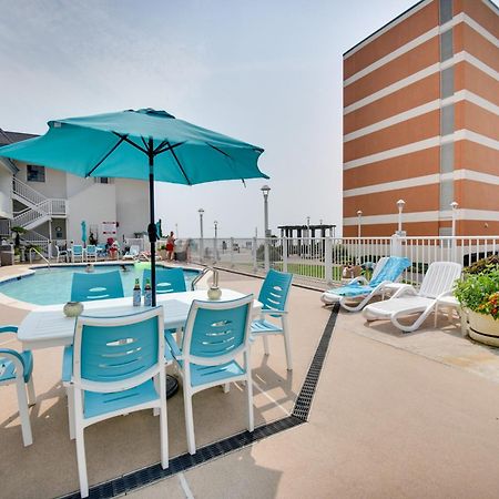 Chic Virginia Beach Retreat - Pool, Steps To Beach Екстер'єр фото